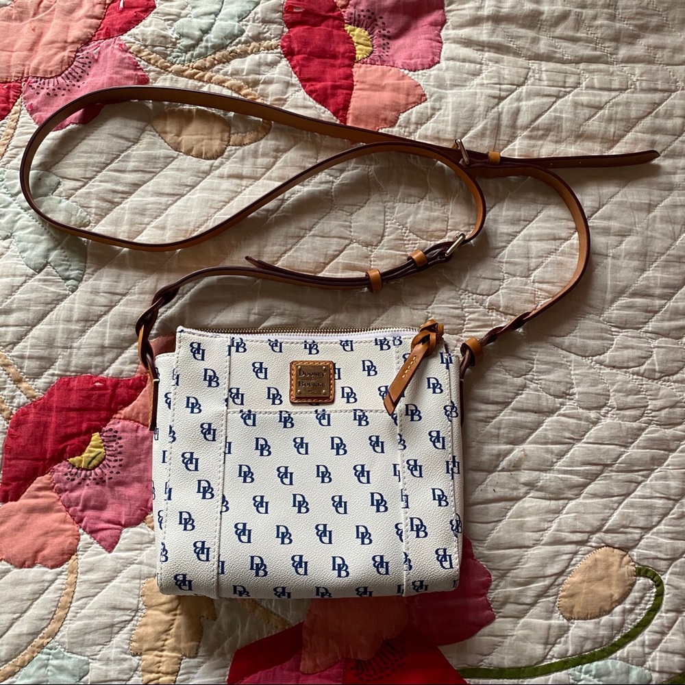 Dooney and Bourke marlee crossbody